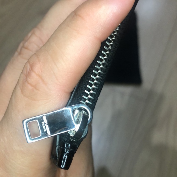 Black croc fragmented card holder - Picture 8 of 10